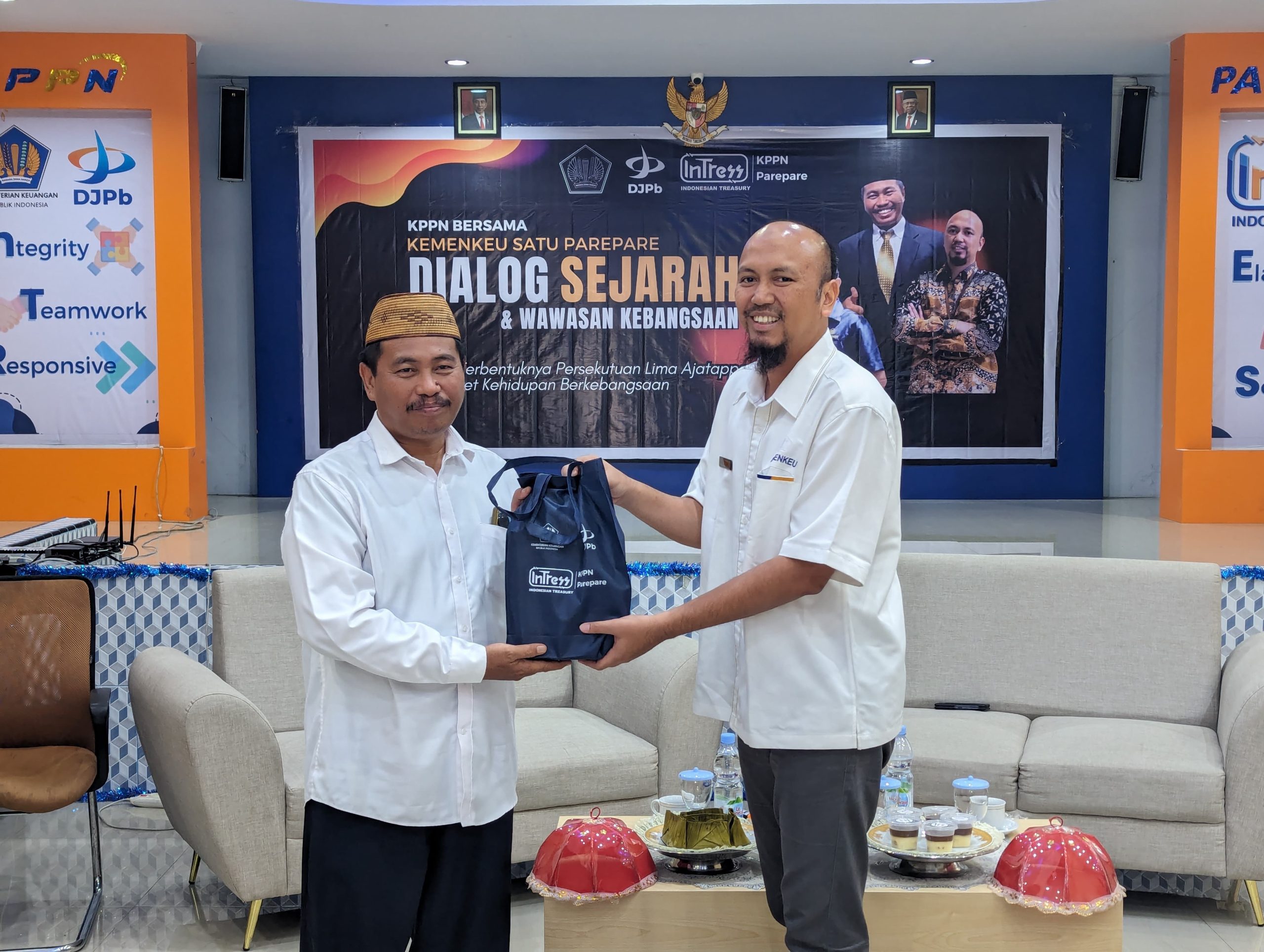 Kata Pak Kyai “Ajatappareng itu Satu Rumah 5 Kamarnya”