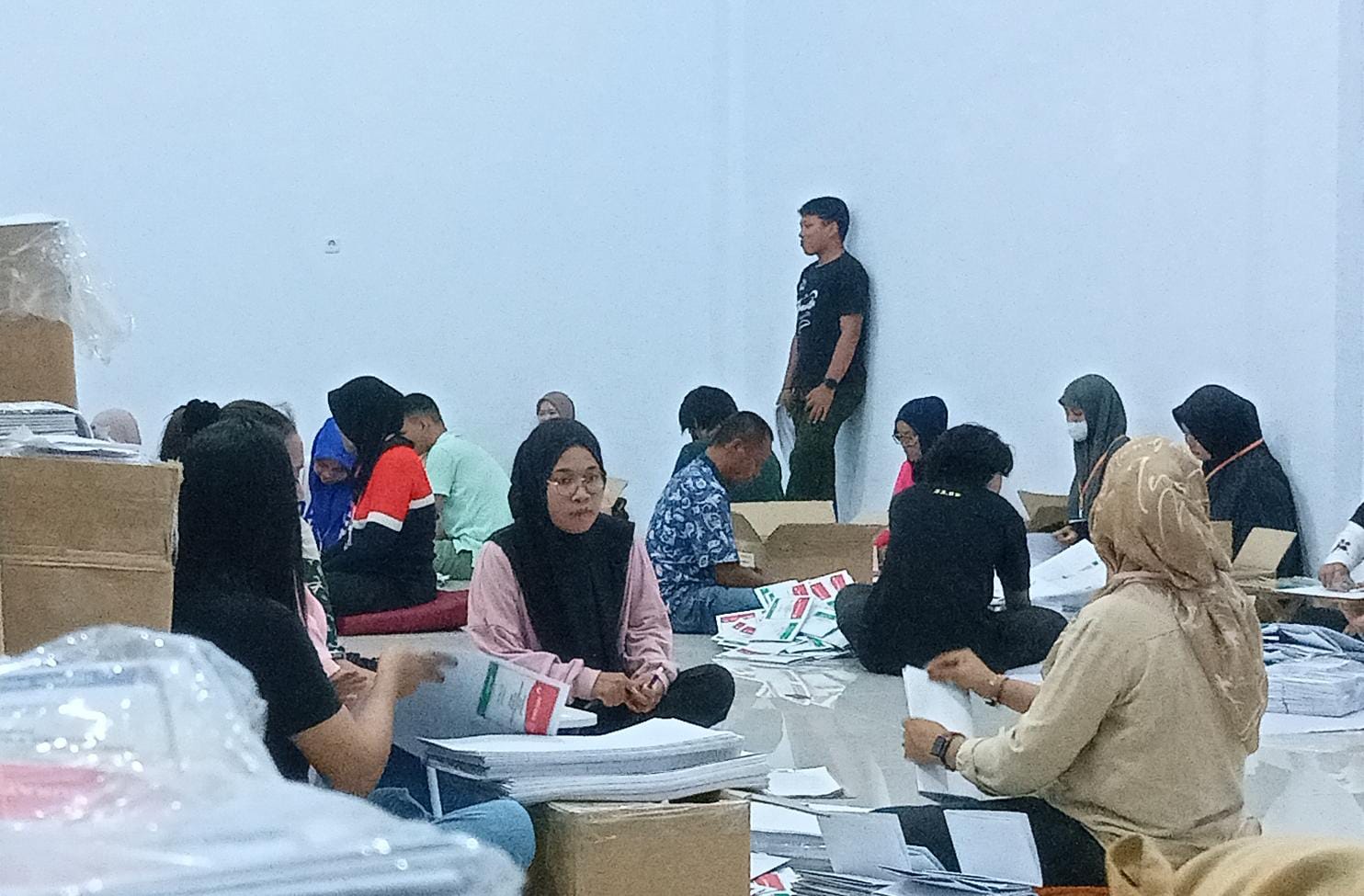 Sorlip Surat Suara oleh KPU Parepare Selesai, 15.752 Ditemukan Rusak