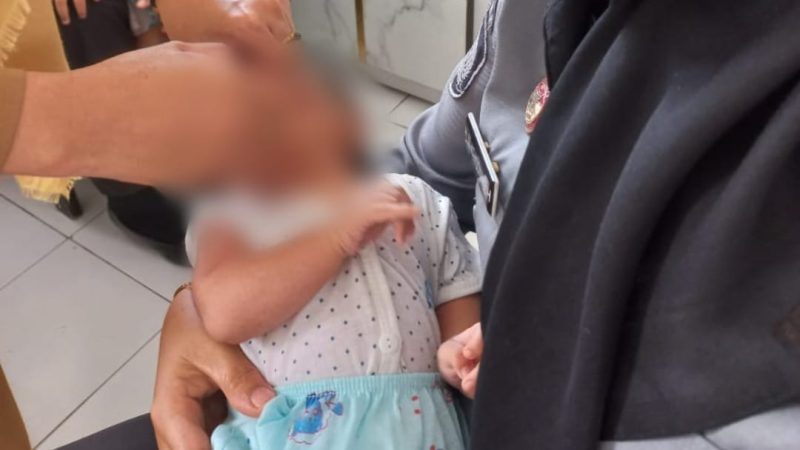 Penuhi Hak Dasar Kelompok Rentan, Bayi Warga Binaan Perempuan Rutan Pinrang Jalani Vaksinasi