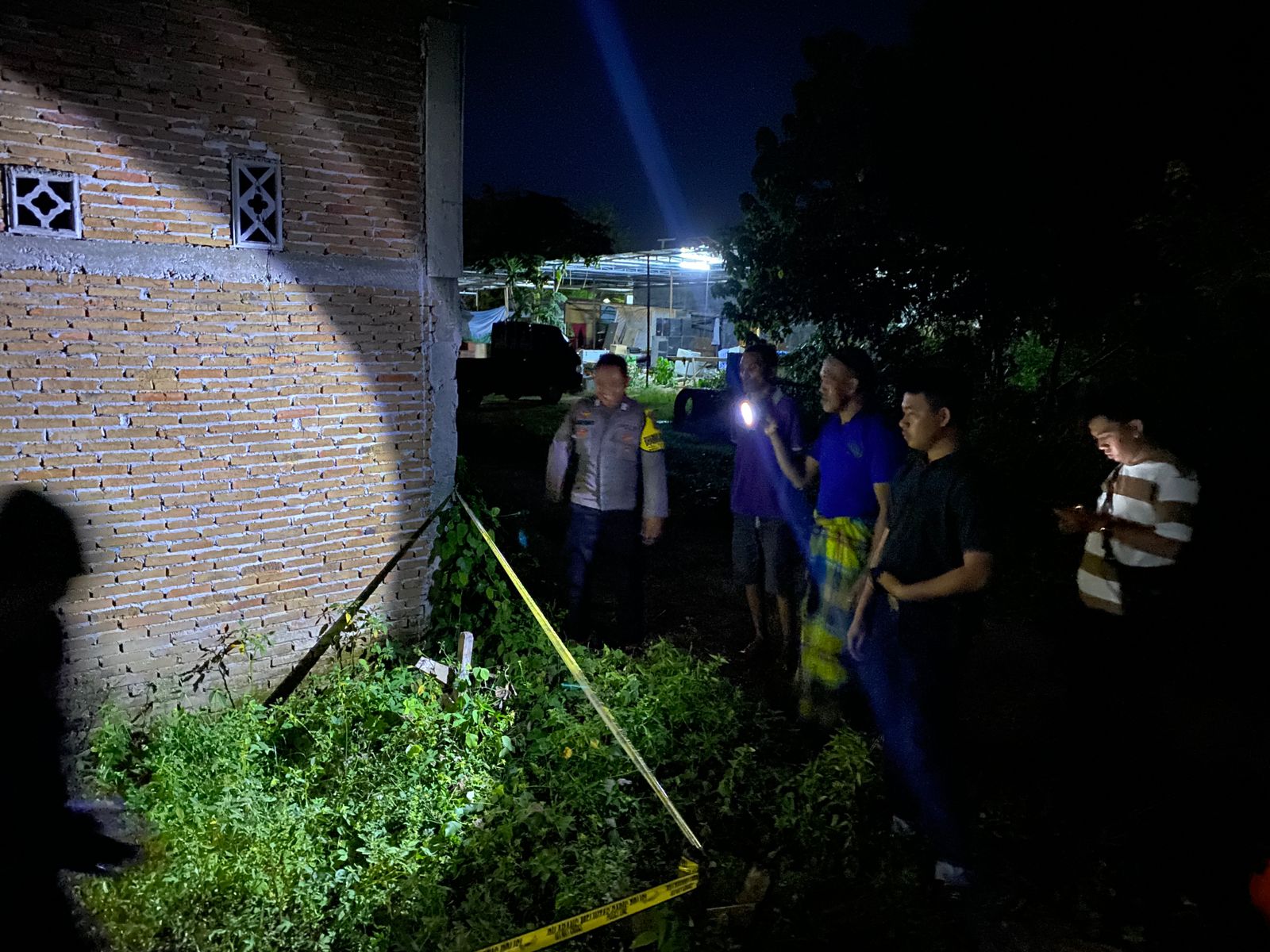 Polres Polman Gerak Cepat Tangani Penemuan Bayi Masih Bernyawa di Pekkabata 