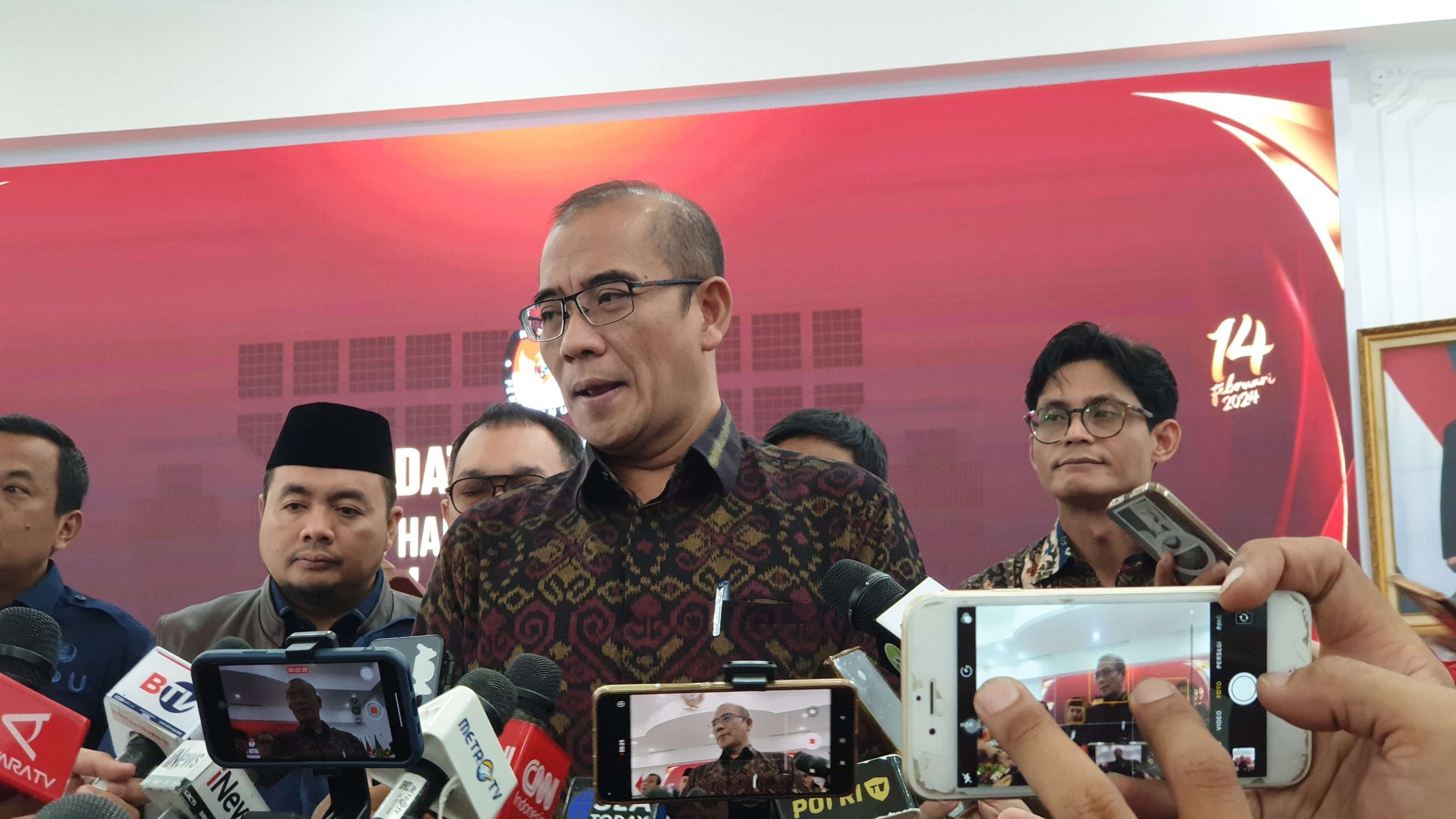 Sirekap Salah Input, Ketua KPU Minta Maaf