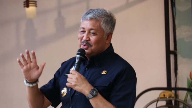 Bupati Pinrang Sampaikan Apresiasi terhadap Peran Guru untuk Pendidikan