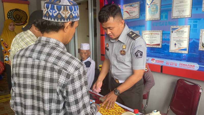 Hari Pertama Lebaran, Rutan Pinrang Buka Kunjungan bersama Tahanan dan Narapidana