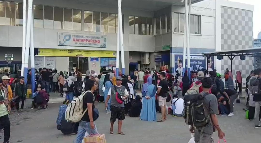 Arus Balik di Pelabuhan Parepare Pasca Libur Lebaran, 1.944 Penumpang ke Balikpapan
