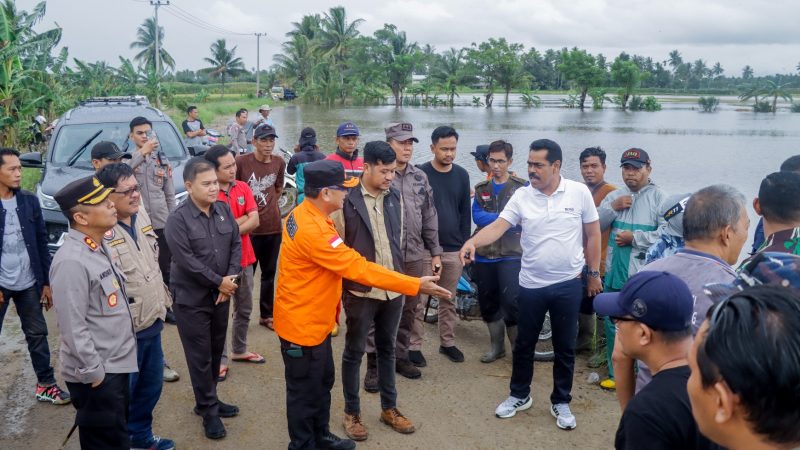 Kapolres Pinrang bersama Pj Bupati dan Forkopimda Tinjau Wilayah Terdampak Curah Hujan Tinggi