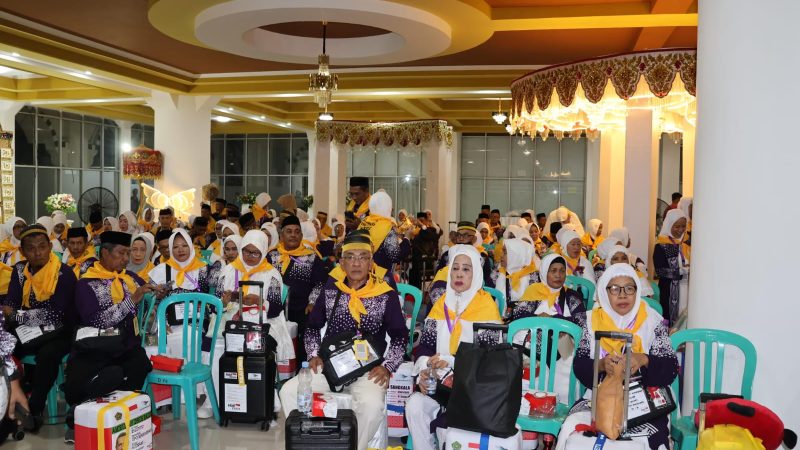 Pj Bupati Ahmadi Akil Lepas 392 JCH Pinrang