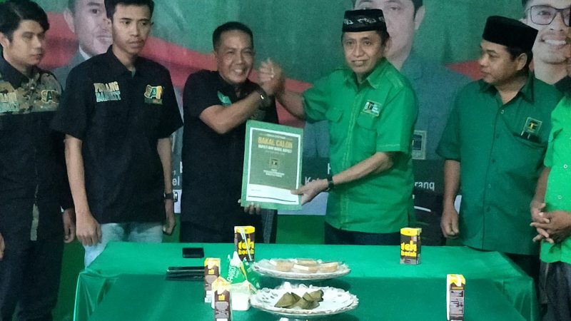 Utusan Abdillah Nasir Ambil Formulir Pendaftaran Calon Bupati Pinrang di PPP