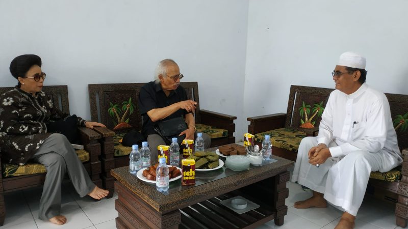 Prof. Salim Said Berpulang Warga DDI Kehilangan Alumni Terbaik