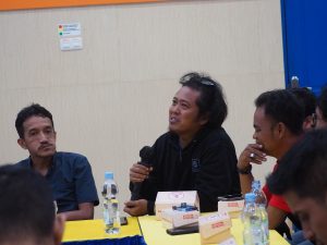 Wartawan Kompas TV Syamsuddin menanggapi dialog interaktif