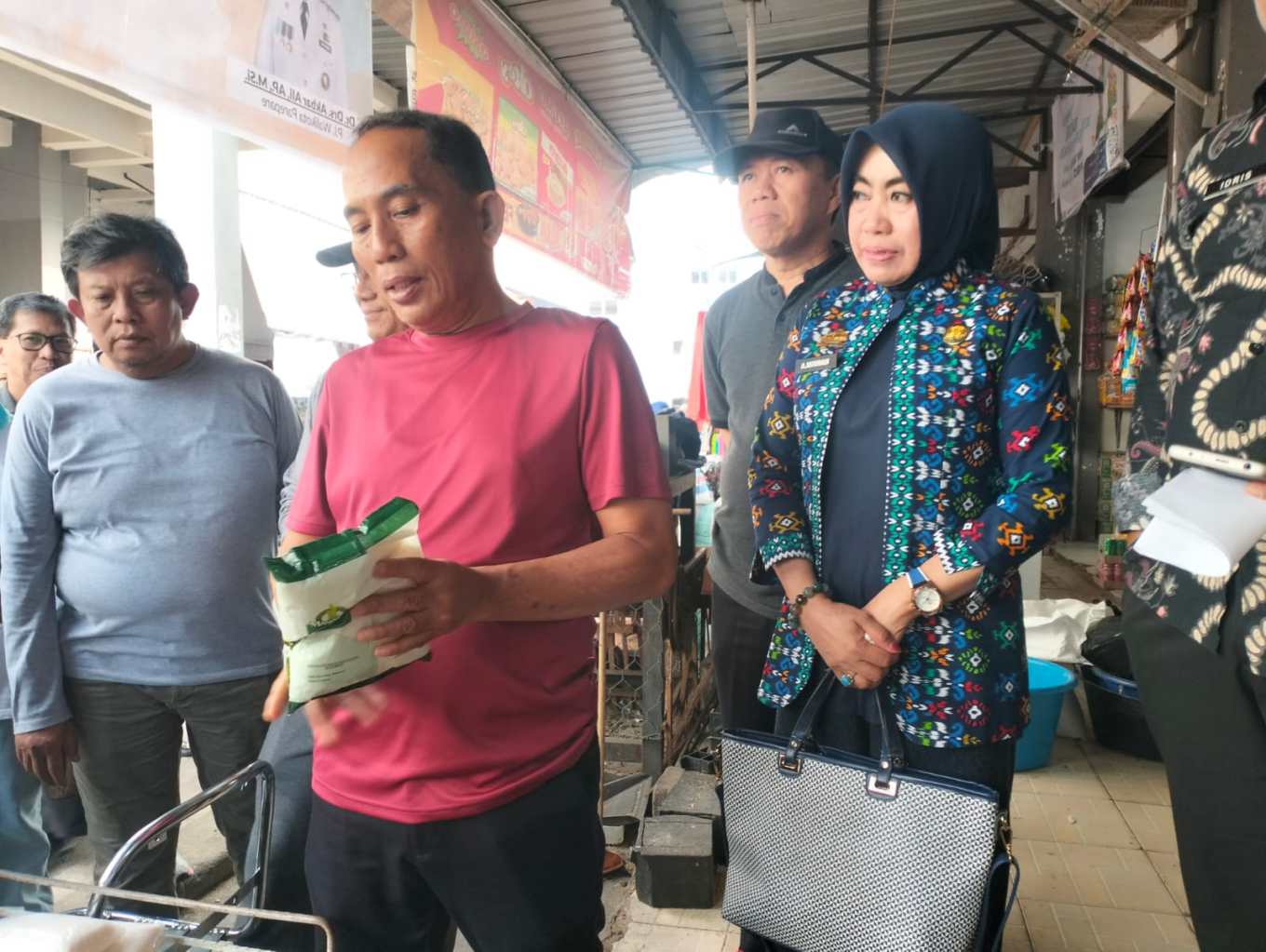 Pemkot Parepare Pantau Pergerakan Harga dan Ketersediaan Komoditi Pangan di Pasar Lakessi