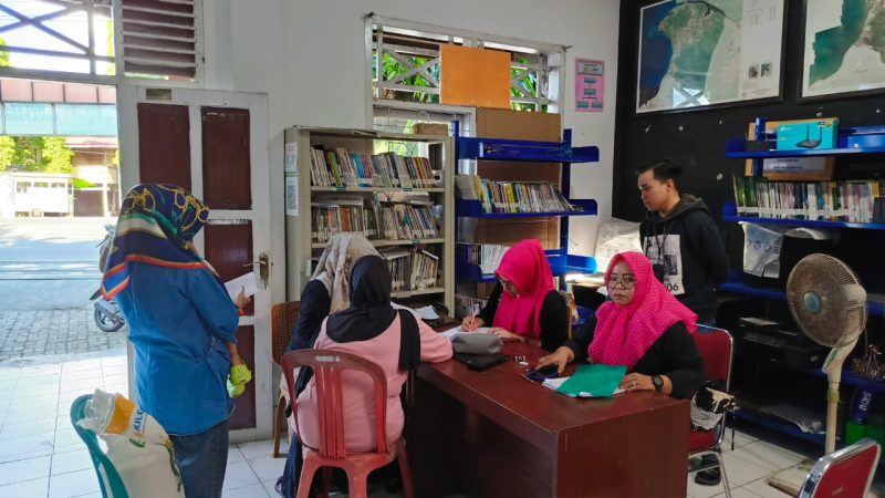 Panwaslu Kecamatan dan PPL se-Kota Parepare Awasi Perekrutan Petugas Pantarlih untuk Pemilihan Serentak 2024