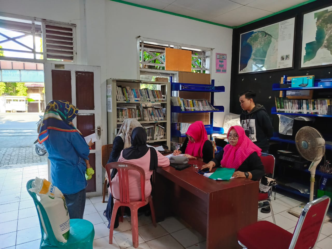 Panwaslu Kecamatan dan PPL se-Kota Parepare Awasi Perekrutan Petugas Pantarlih untuk Pemilihan Serentak 2024