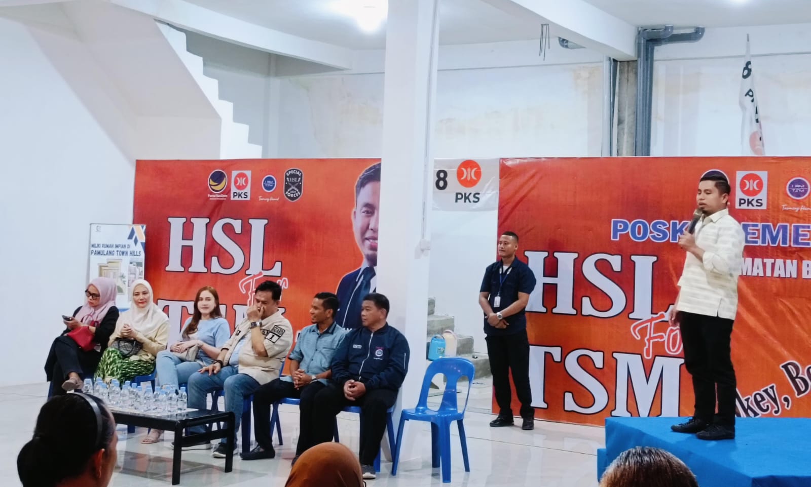 Tasming Hamid Resmikan Posko HSL for TSM Kecamatan Bacukiki