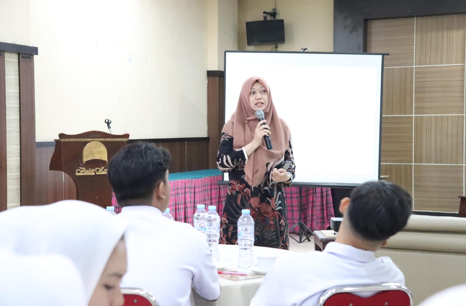 Penyebaran Cepat di Parepare, Bawaslu Sulsel Adakan Bawaslu Anti Hoax