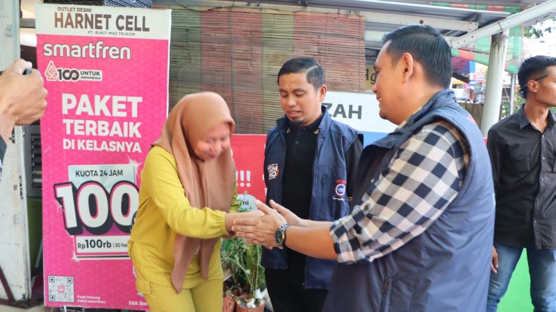 Blusukan Paslon Nomor 3 TSM MO Disambut Hangat Warga Parepare