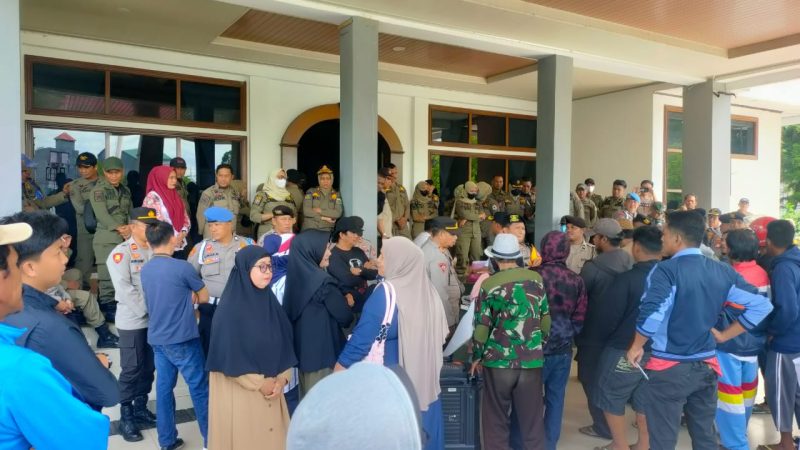 Warga Desak Pj Bupati Anulir Rekomendasi Izin Tambang Pasir di Babana