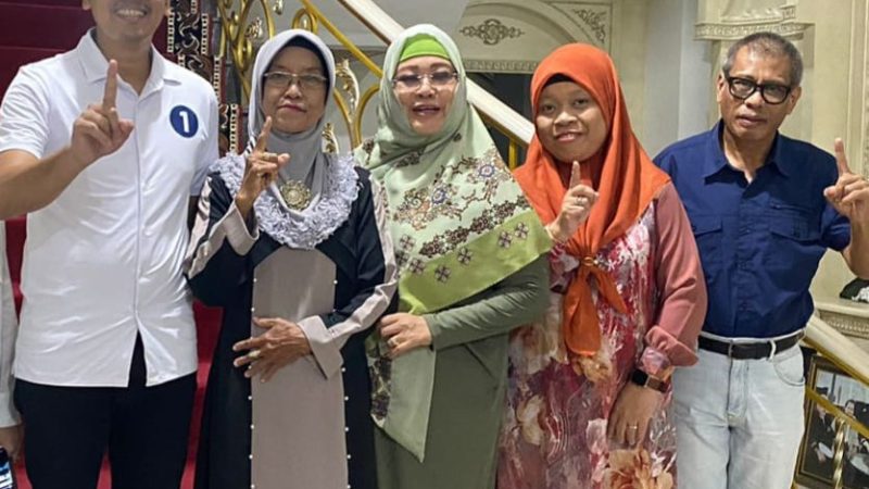 Dapat Dukungan Putri Ulama Kharismatik, ANH-TQ Mantap Wujudkan Parepare Hebat