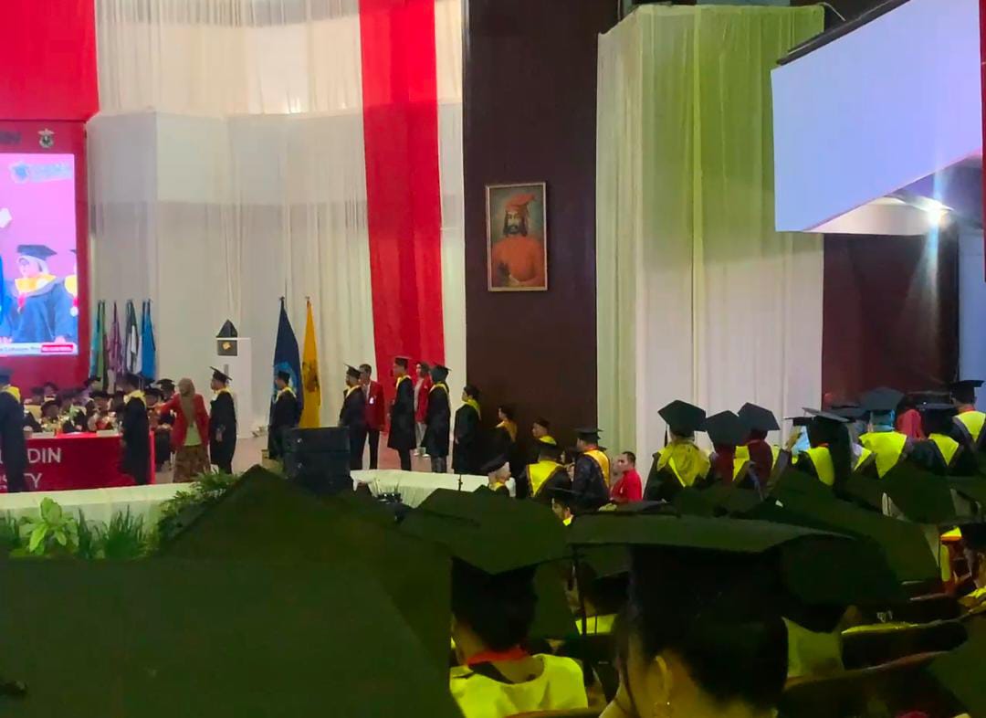 Universitas Hasanuddin Gelar Wisuda Akademik 2024/2025, Rektor Apresiasi Civitas Akademika