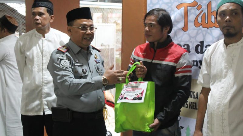 Tablig Akbar, Doa, Zikir, dan Pembagian Sembako: Lapas Parepare Sambut Tahun Baru 2025 dengan Penuh Berkah