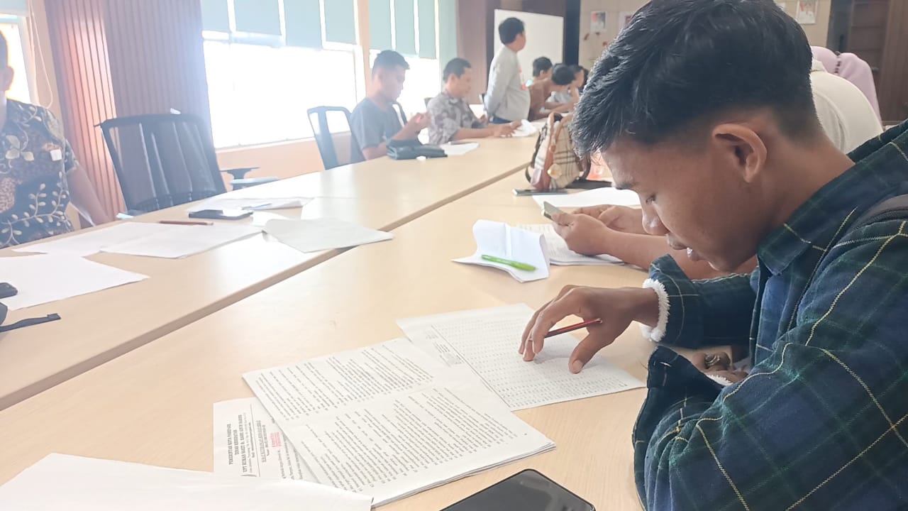 Ratusan Calon PPPK Jalani Pemeriksaan Kesehatan di RS Hasri Ainun Habibie