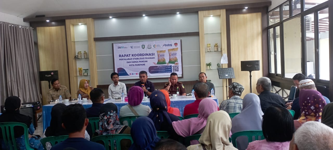 Bulog Parepare Kembali Salurkan Beras SPHP untuk Masyarakat