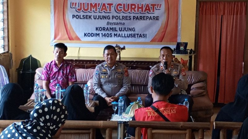 Jumat Curhat: Kapolsek Ujung Imbau Warga Laporkan Judi Sambung Ayam dan Pesta Miras