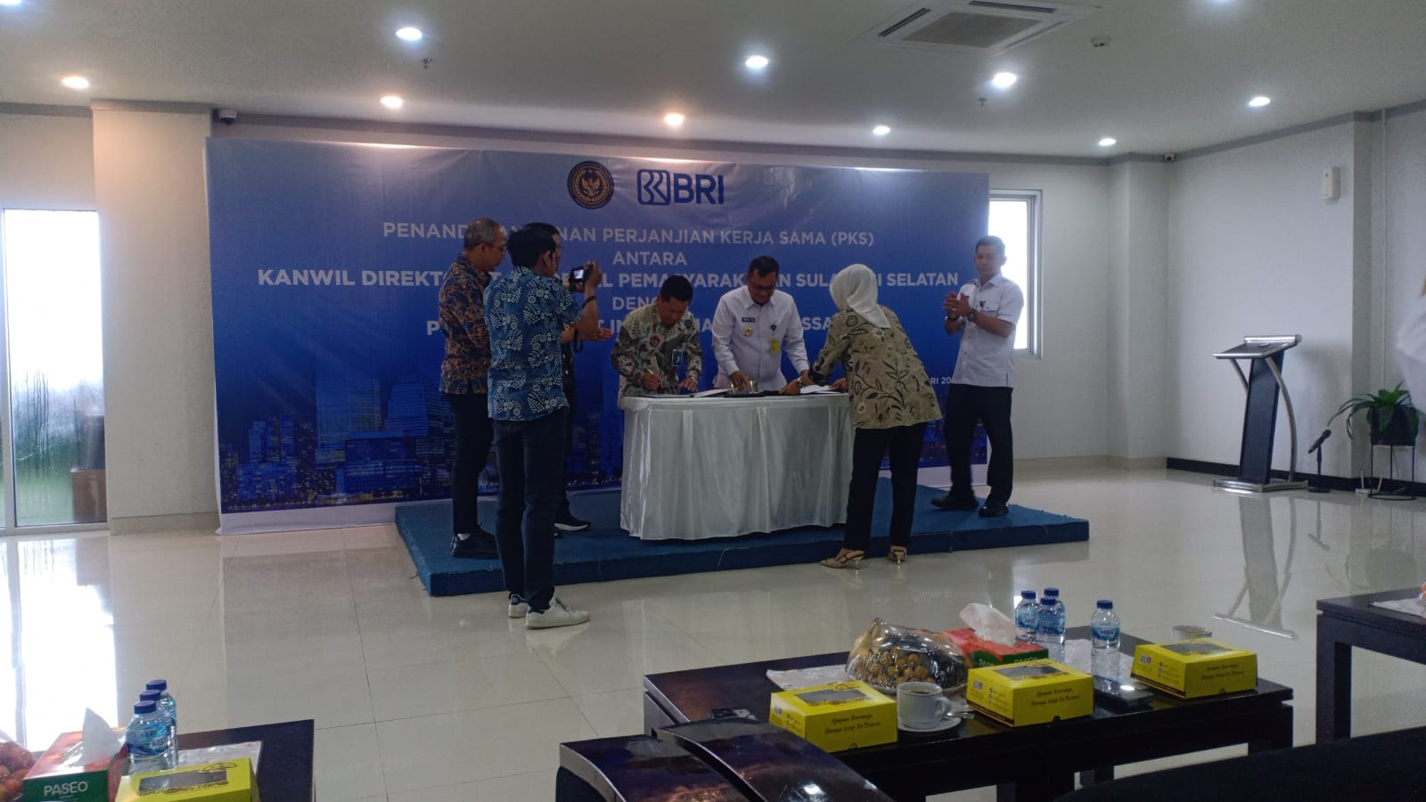 Wujudkan Pembangunan Zona Integritas, Kakanwil Ditjenpas Sulsel Teken PKS Dengan BRI Makassar