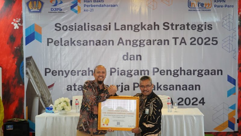Penghargaan Satker Terbaik KPPN, BPS Sidrap Juaranya