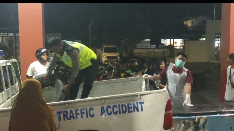 Motor Adu Banteng, Satu Pengendara Tewas di TKP