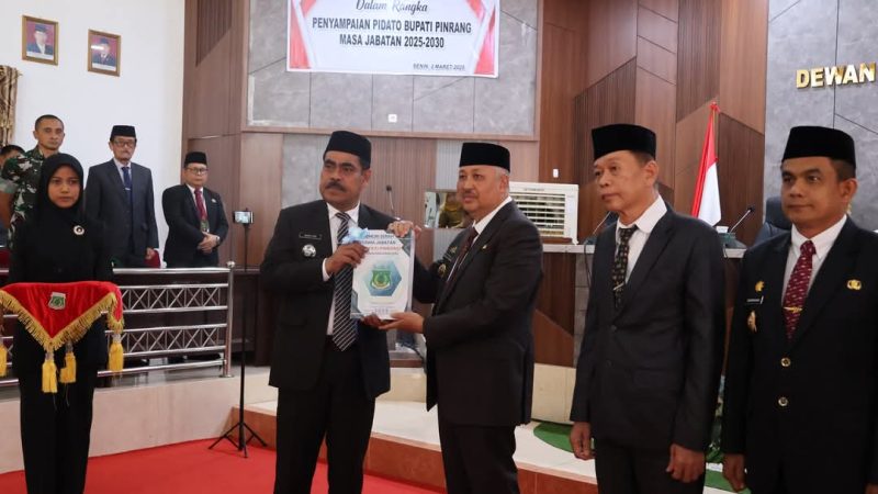 DPRD Pinrang Gelar Sertijab, Bupati Irwan dan Wabup Sudirman Siap Bertugas 