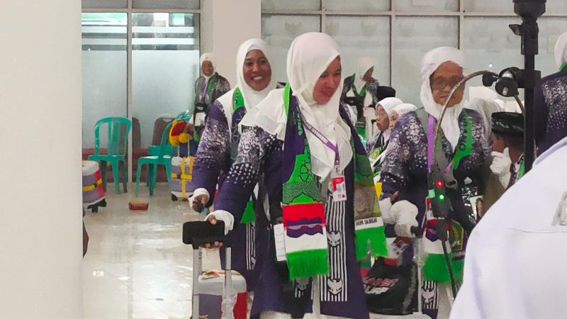 Puluhan JCH Asal Pinrang Diawasi Ketat Petugas