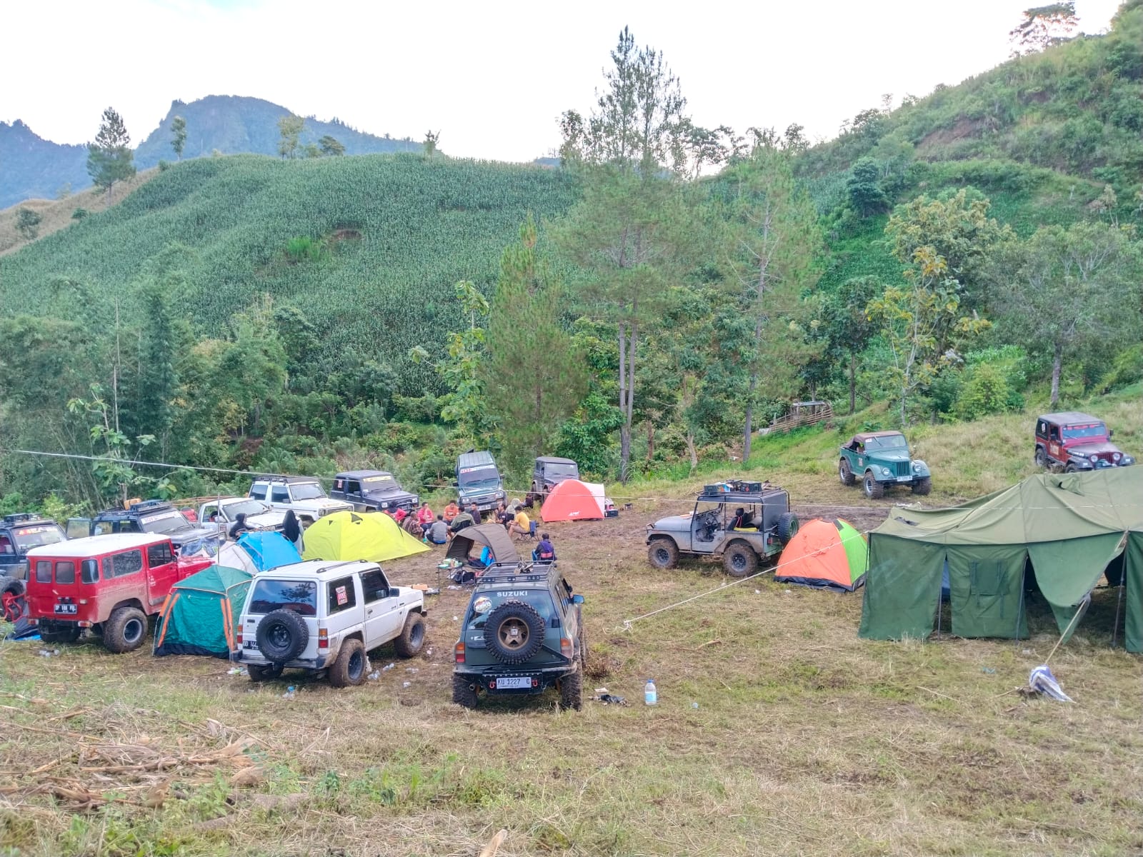Turing Wisata, Offroader X-Jaguar dan VES Community Pinrang Taklukkan Jalur Perjaka Basseang 