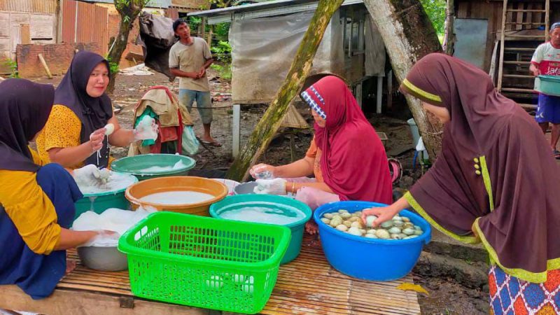 Pertamina Sulawesi Kembangkan Budidaya Bebek Petelur di Maros
