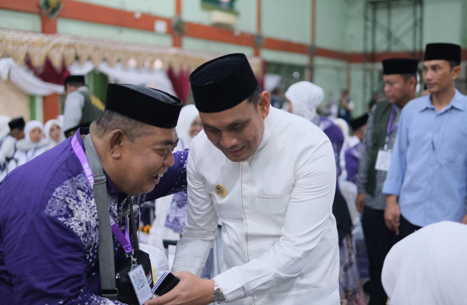 127 Jemaah Calon Haji Parepare Berangkat ke Asrama Sudiang