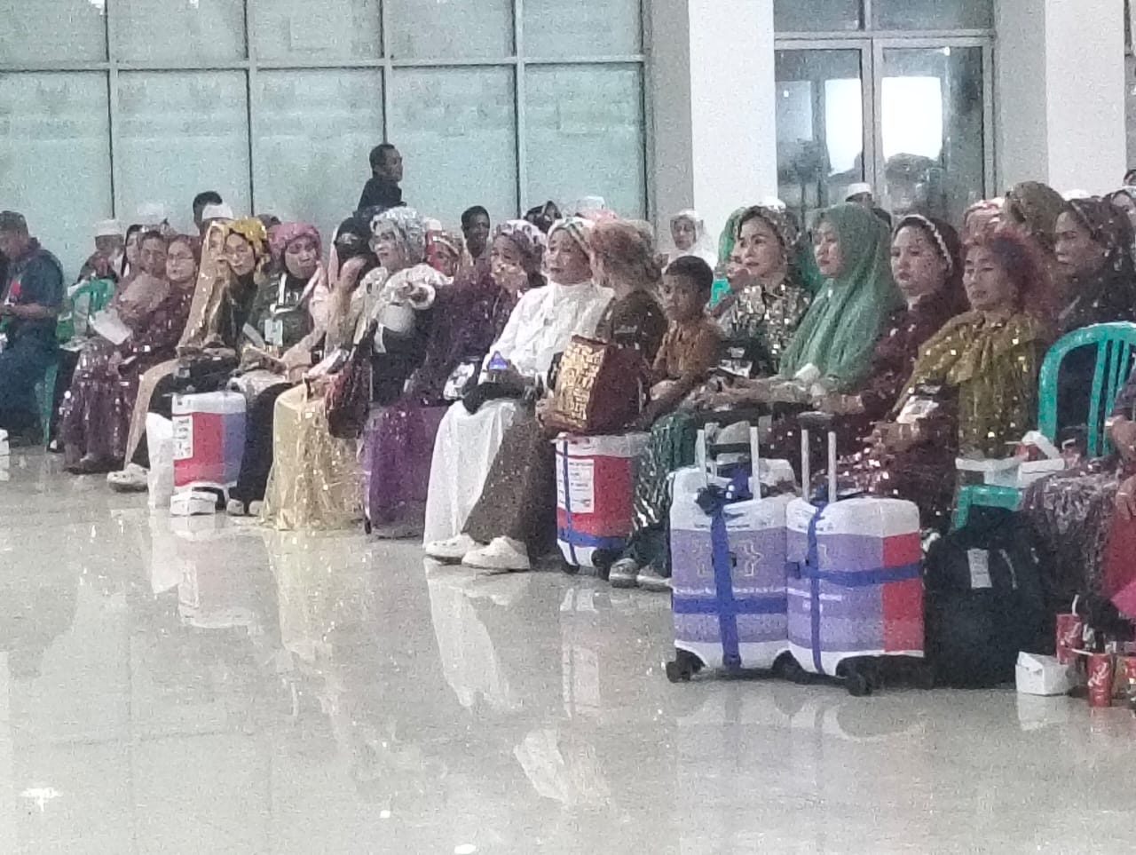 Jemaah Haji Pinrang Abaikan Cuaca Ekstrem Demi Beribadah di Tanah Suci