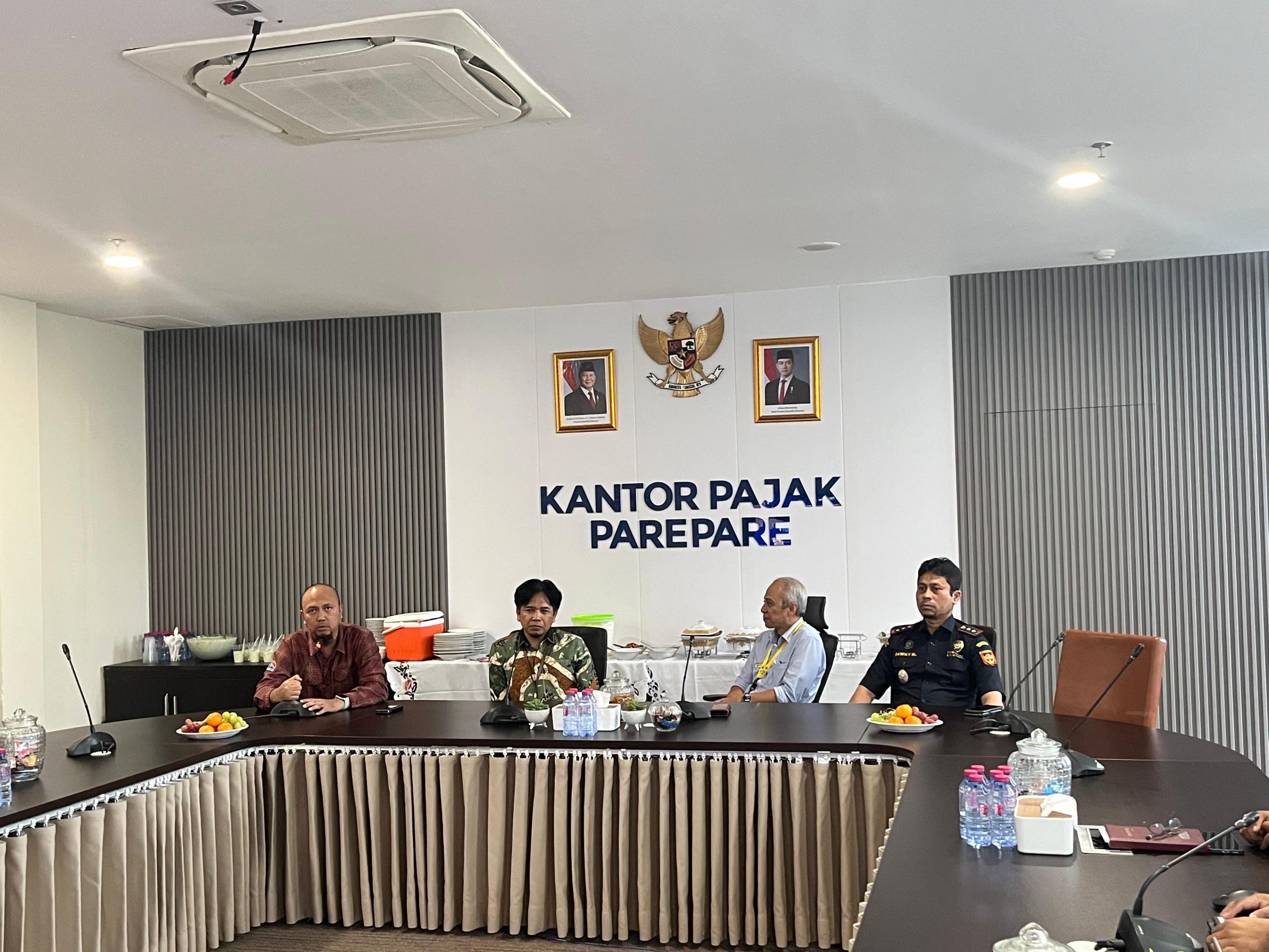 Selesai Pemotongan Hewan Qurban, Ketua Panitia Kemenkeu Satu Parepare Bacakan LPJ