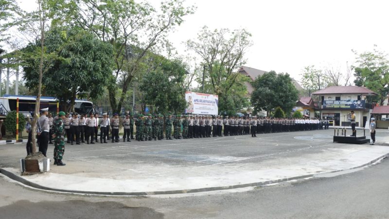 Polres Pangkep Laksanakan Apel Gelar Pasukan Operasi Patuh Pallawa 2025