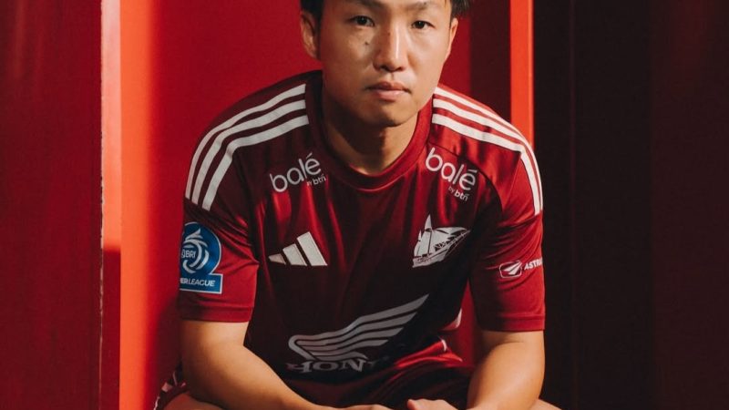 New Jersey PSM Makassar, Pakai Garis 3 Adidas