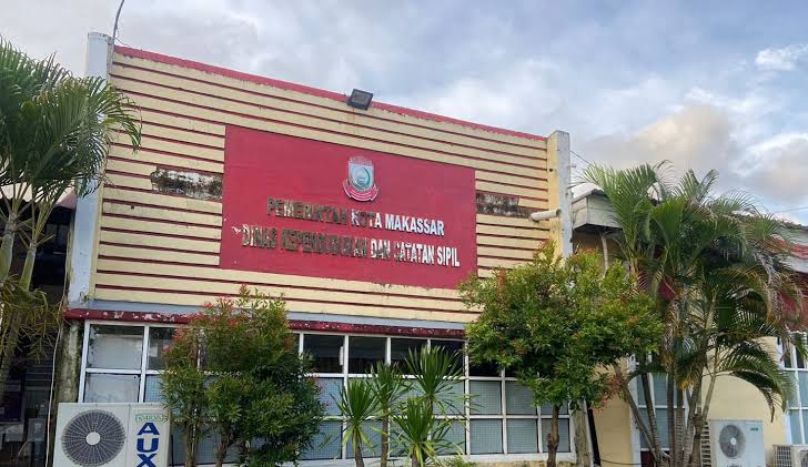 Sidak Disdukcapil dan 3 Kantor Lainnnya, Walikota Makassar: Digitalkan Biar Cepat