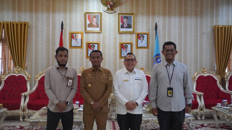 Kepala KPP Pratama Watampone Audiensi dengan Bupati Bone, Bahas Penguatan Perjanjian Tripartit