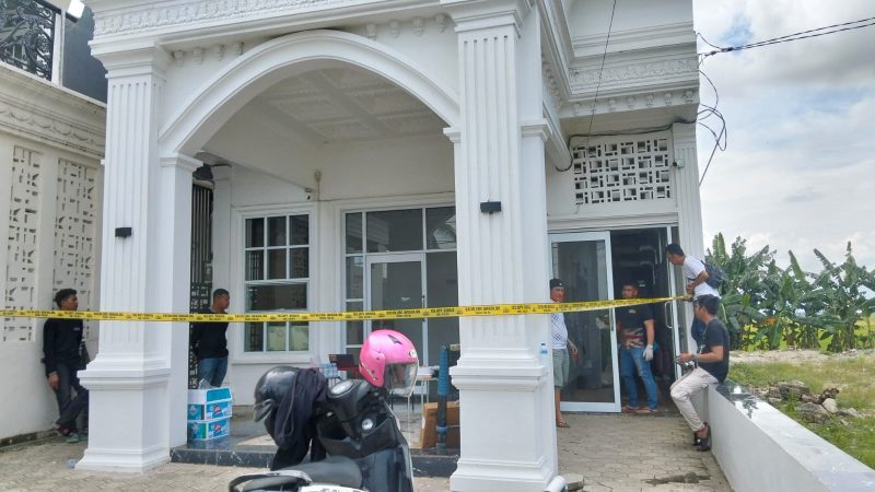 Mayat Wanita Ditemukan dengan Kondisi Leher Digorok di Wisma Sidrap
