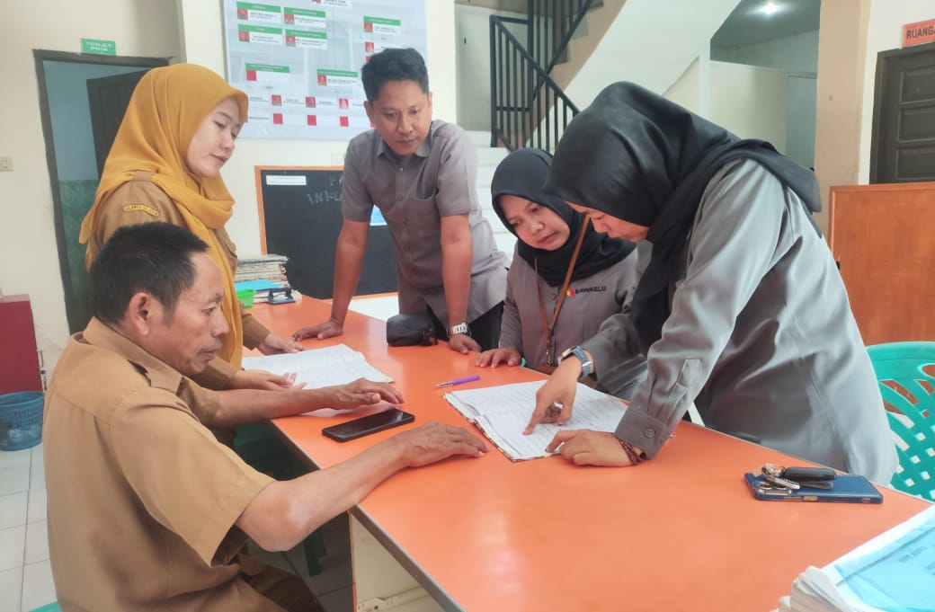 Bawaslu Parepare Intensifkan Uji Petik DPB di 22 Kelurahan, Fokus Akurasi Data Pemilih