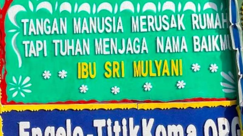 Banjir Karangan Bunga Hibur Duka Sri Mulyani