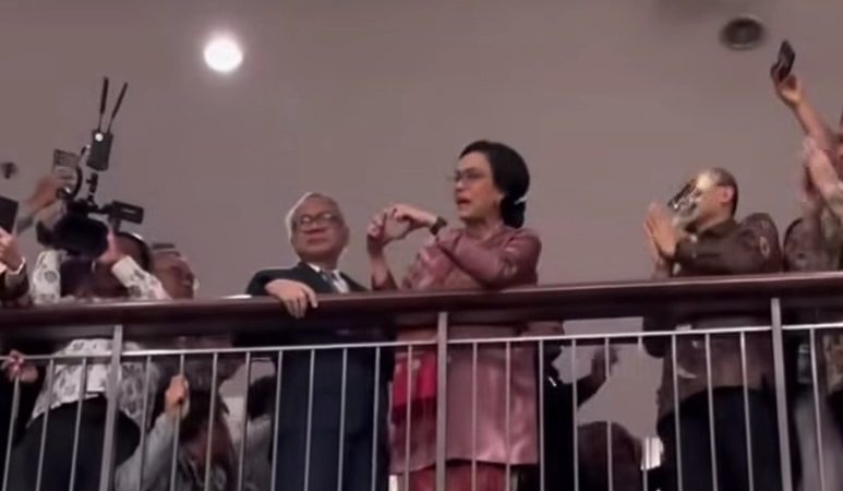 Hadiri Sertijab, Sri Mulyani: Cintai Indonesia, Saya Pamit
