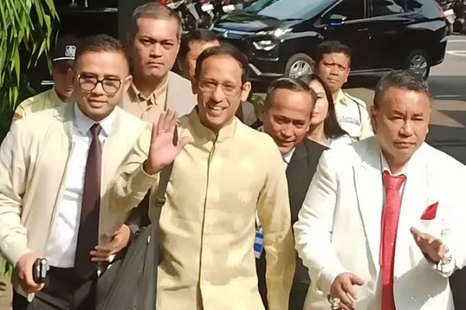 KPK Tetapkan Nadiem Jadi Tersangka Kasus Korupsi Pengadaan Laptop Rp1,98 T