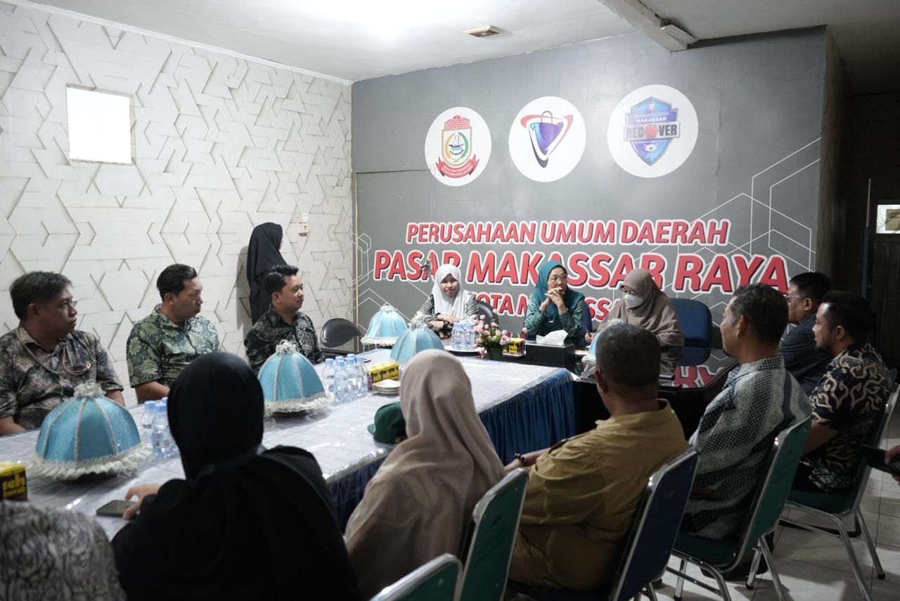 Pasar Penyumbang Sampah Terbesar di TPA, Ketua PKK Makassar Tekankan Pasar Kelola Sampah Sendiri