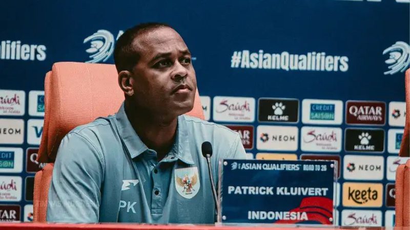 Laga Kontra Arab Saudi Disebut Sebagai Laga Final, Kluivert Minta Tim Konsentrasi