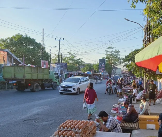 Pedagang Pasar Tumpah di Lemena Bakal Direlokasi