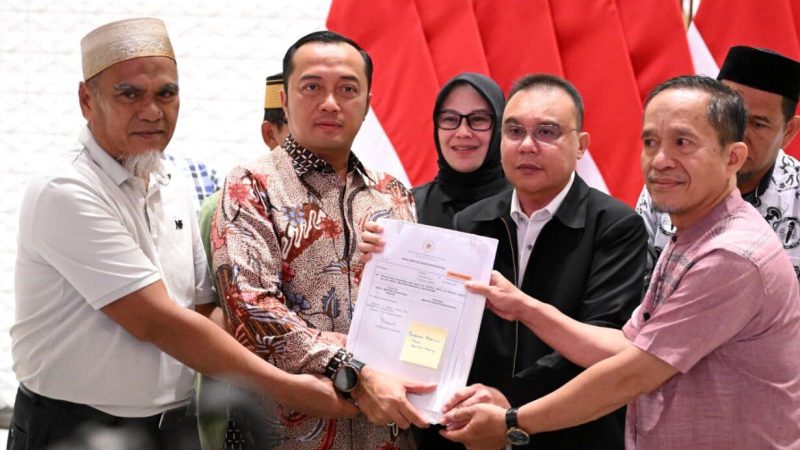 Dua Guru Luwu Utara yang Kena PDTH Akhirnya Dapat Rehabilitasi dari Presiden Prabowo