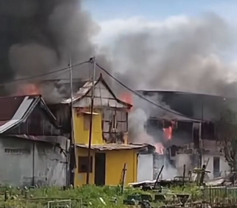 Kipas Tewas: Perang Kelompok Sapiria-Borta Memanas di Makassar, Damkar Ikut Turunkan Armada